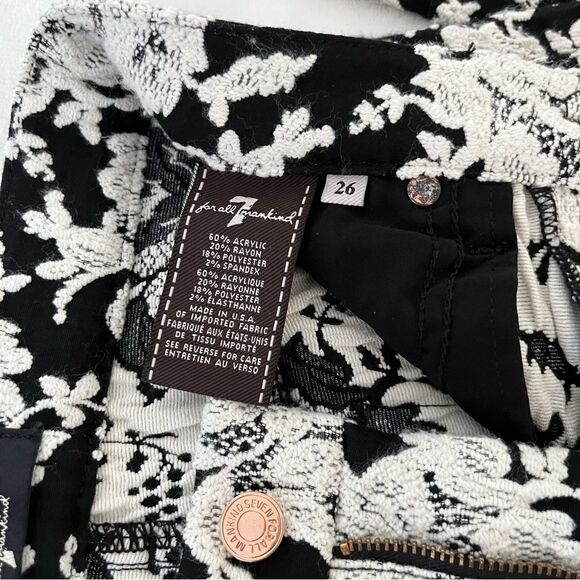 7 For All Mankind Black and White Embroidered Floral Skinny Pants, Size 26 - Picture 11 of 12